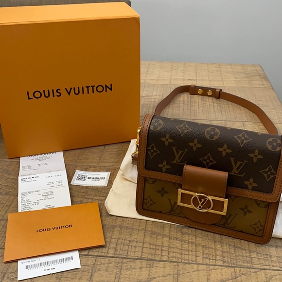 💯AUTHENTIC LOUIS VUITTON MINI DAUPHINE. - Picture 1 of 15